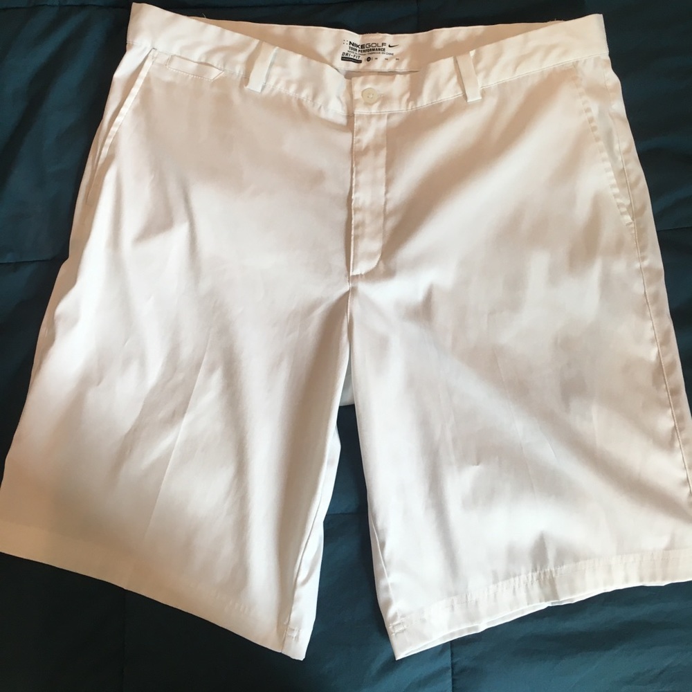 Nike Golf Tour Performance Dri-fit